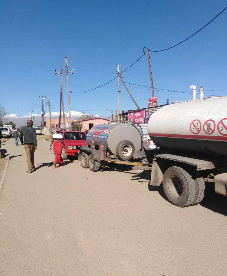 Tankers on location